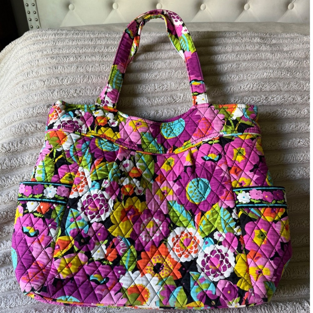 Vera Bradley Sun Valley Quilted Cotton Tote Bag Floral Pink Yellow Green Zip Top